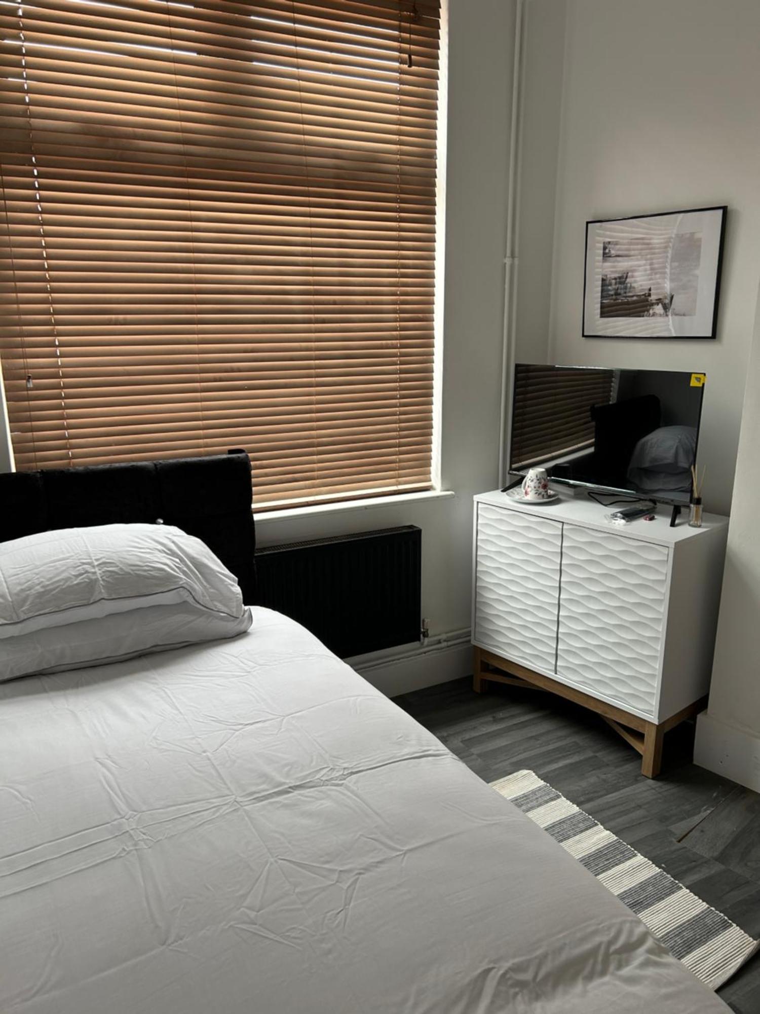 Charlohub 01 Apartment โคเวนทรี ภายนอก รูปภาพ