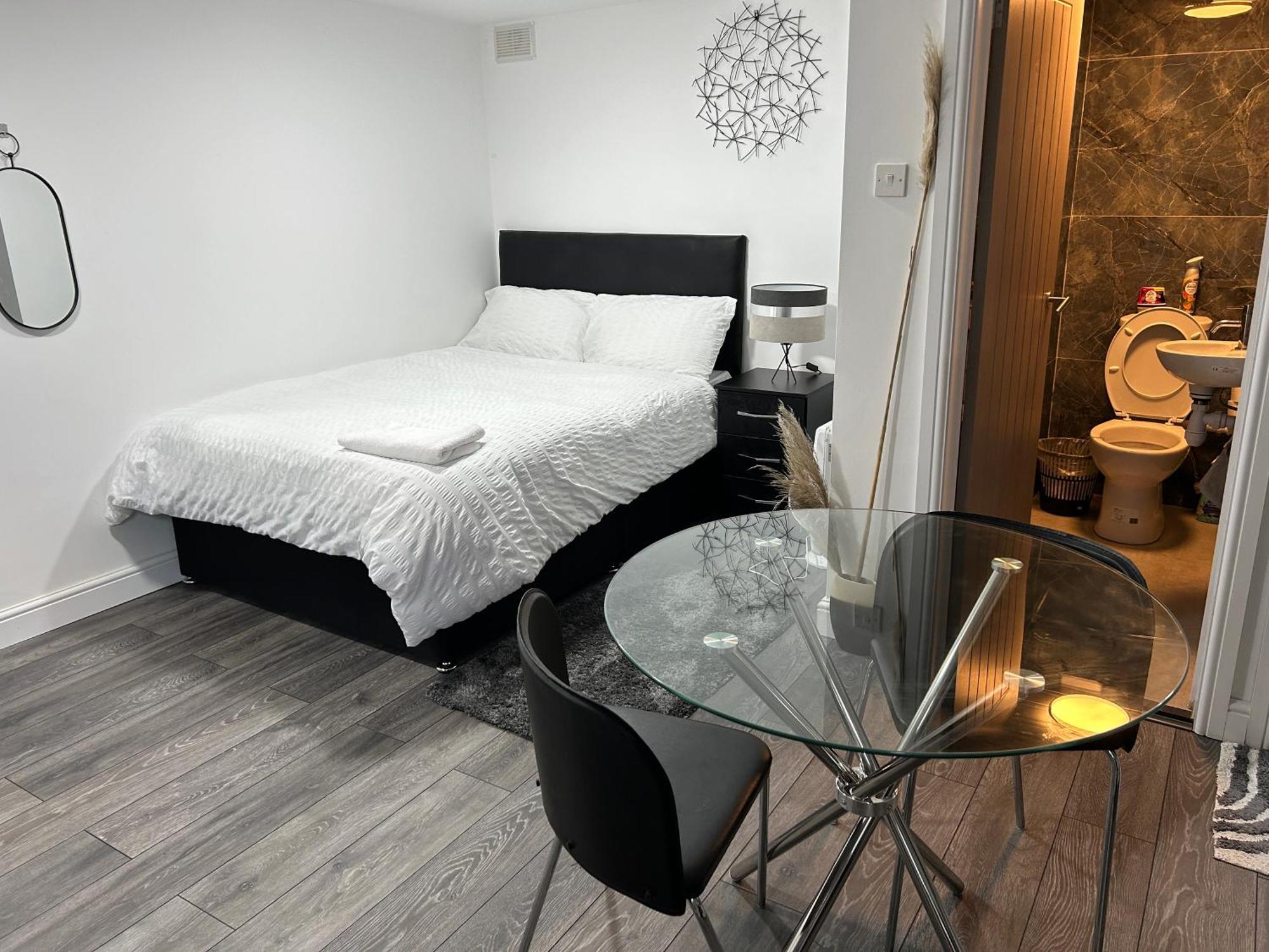 Charlohub 01 Apartment โคเวนทรี ภายนอก รูปภาพ